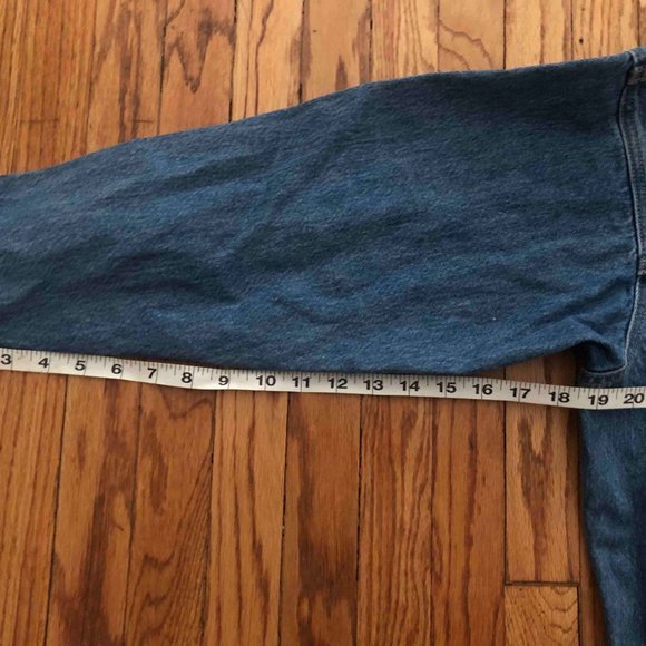 Levi's® X Hello Kitty Dad Trucker Jacket - Picture 6 of 8